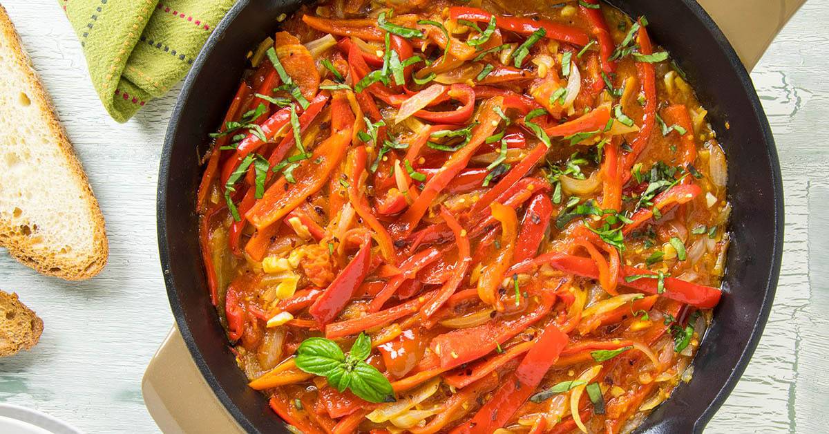 Peperonata Meal Prep: An Italian Dish That Tastes Better Later